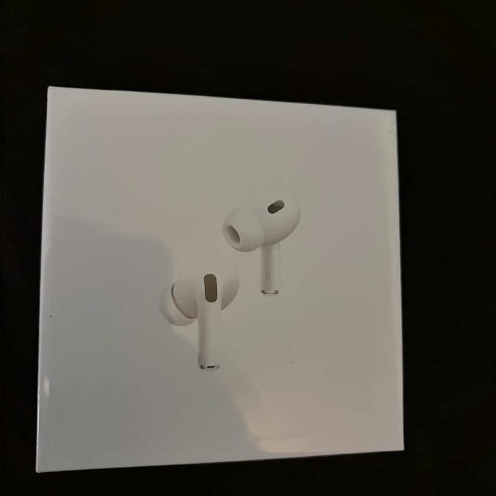 Apple AirPods Pro with White Finish